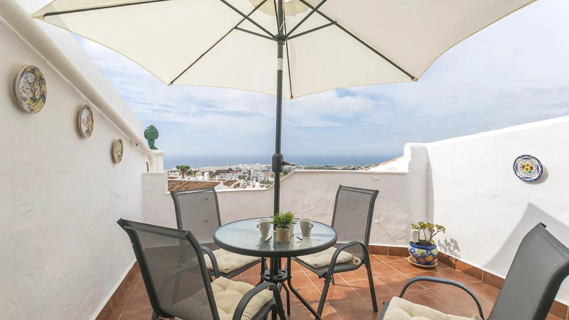 Canovas Nerja - Casa Cathari